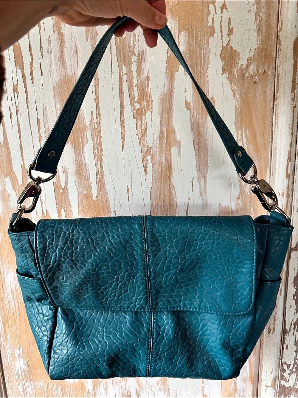 Jewell by Karyn Stuckey Textured Shoulder Bag in Blue
